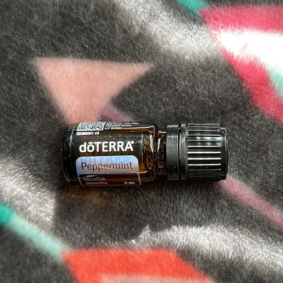 DoTerra Peppermint essential oil 5mL new!  Direct from a consultant. - Picture 2 of 4